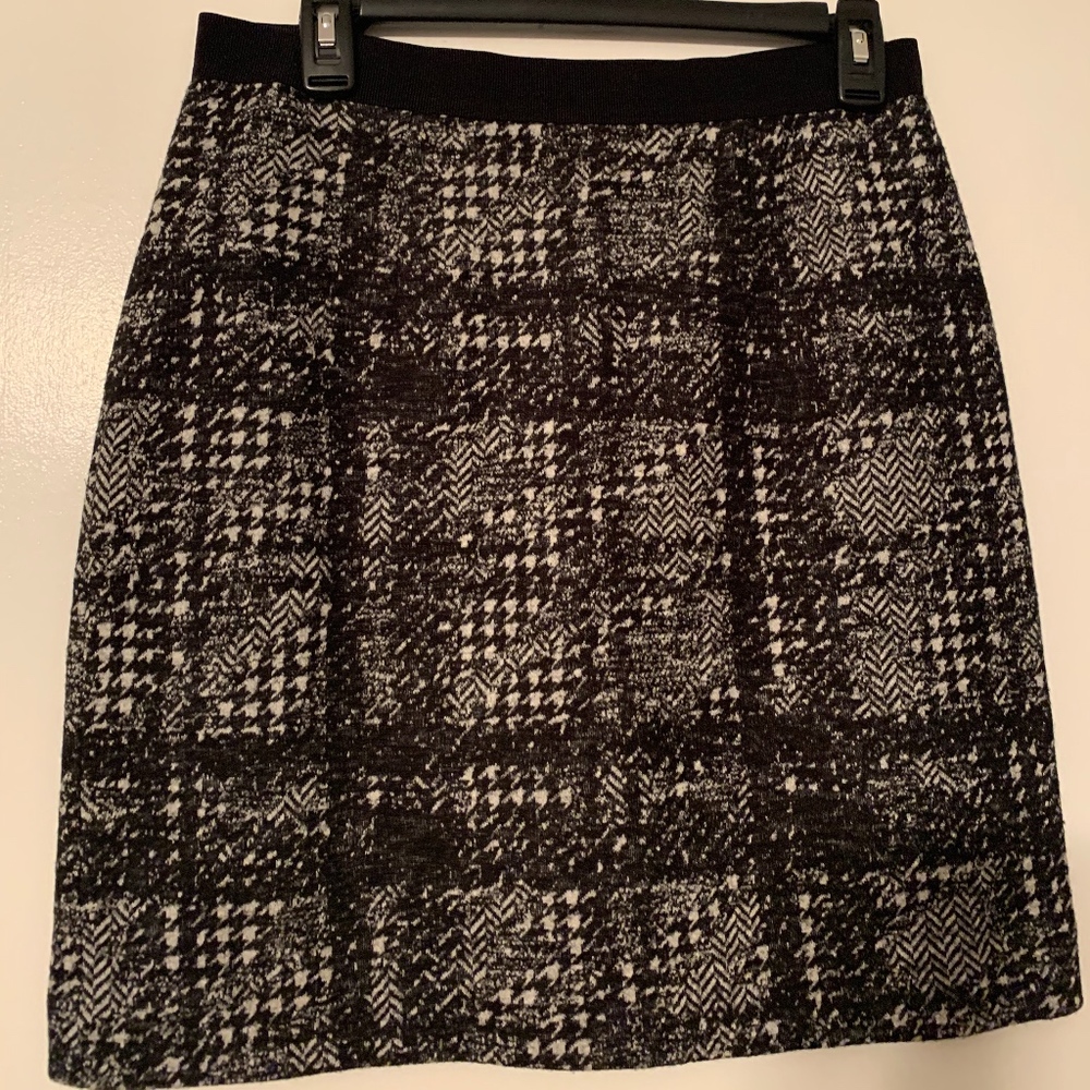 Ann Taylor skirt size 6